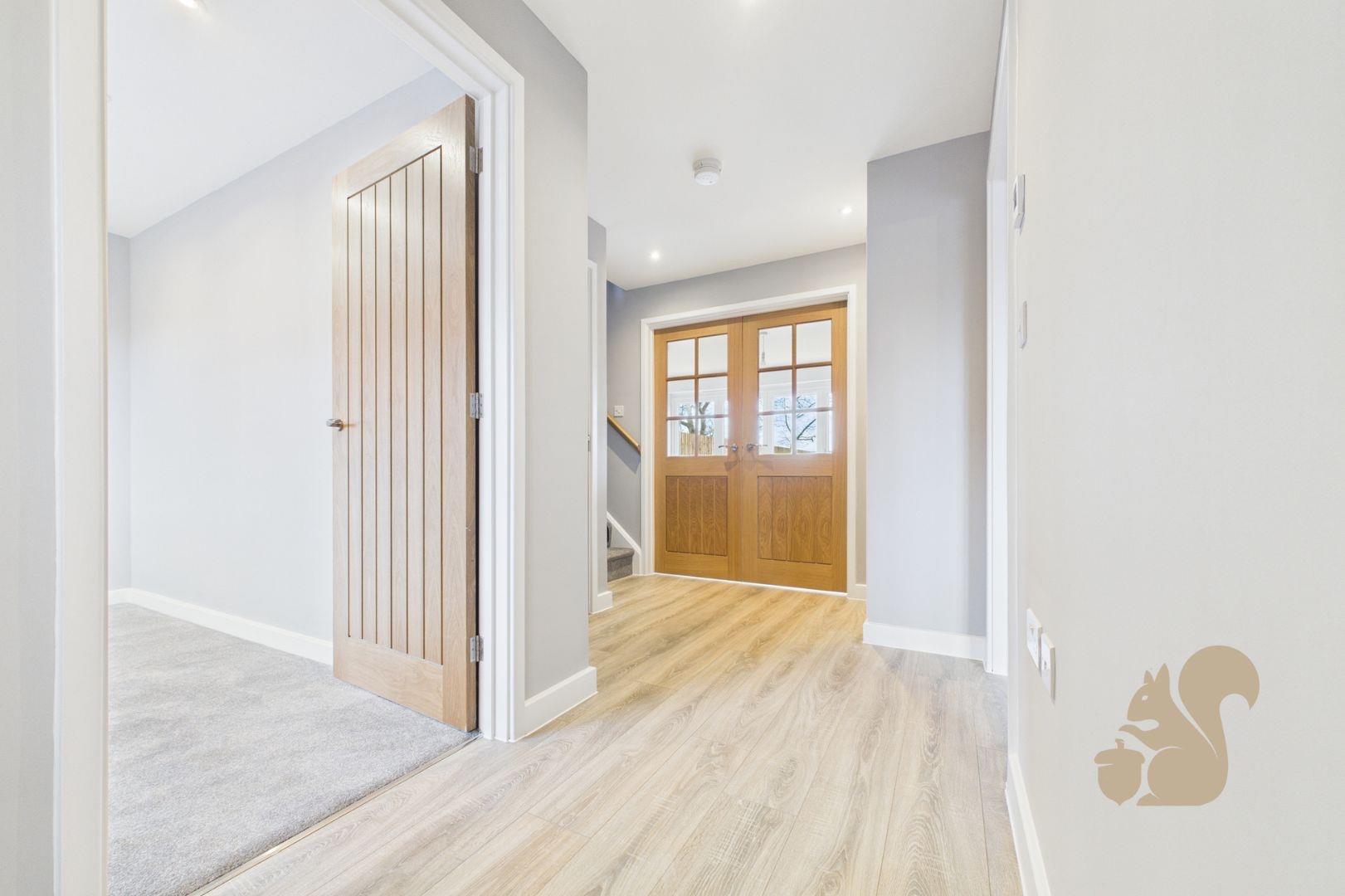 9 Field Mews - Hallway.jpg